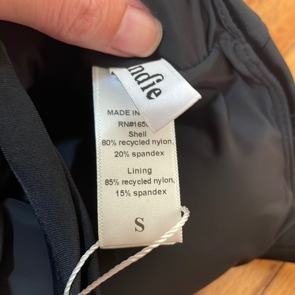 Andie The Symi One Piece Swimsuit Black size S NWT - Picture 6 of 9